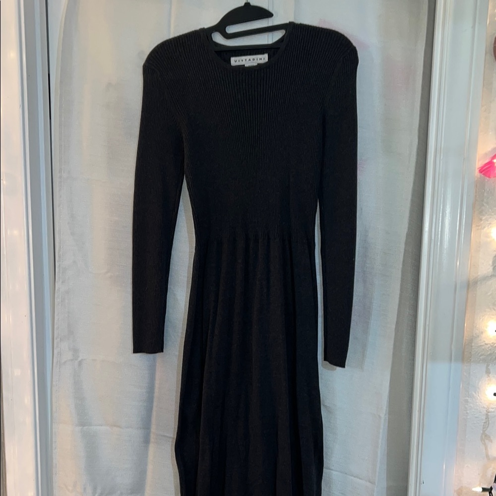 Adrienne Vittadini Dark Gray  Long Sleeve Sheath Dress